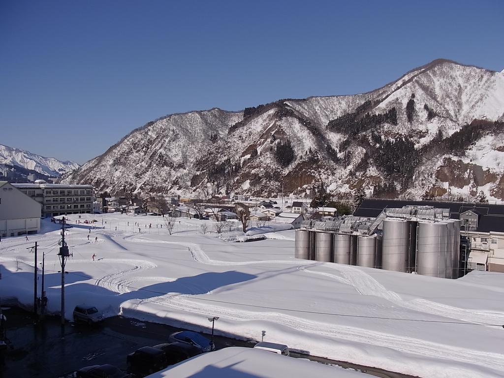Hotel New Mondo Yuzawa  Exterior photo